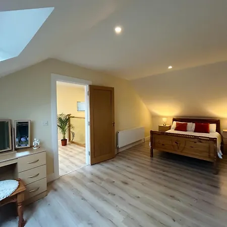 Mountain View * Dawros